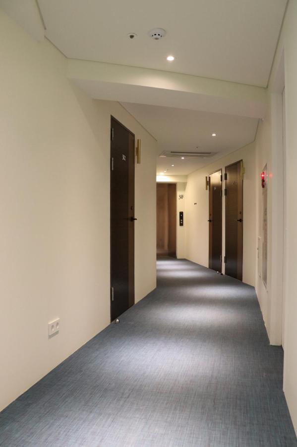 H Hostel Itaewon Seoul Exterior photo